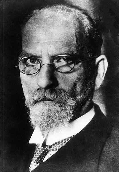 O filósofo, matemático e criador do método fenomenológico Edmund Husserl foi uma forte influência no pensamento de Sartre.