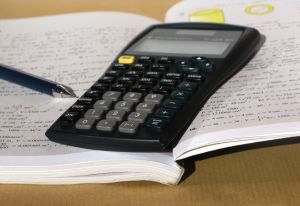 Introdução à álgebra