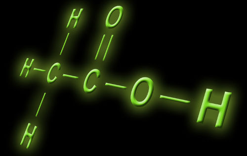 Duas moléculas de ácido acético desidratadas podem originar o chamado anidrido acético