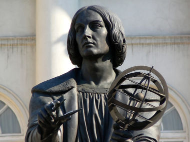 Nicolau Copérnico gerou uma revolução na forma de se pensar o universo no século XVI