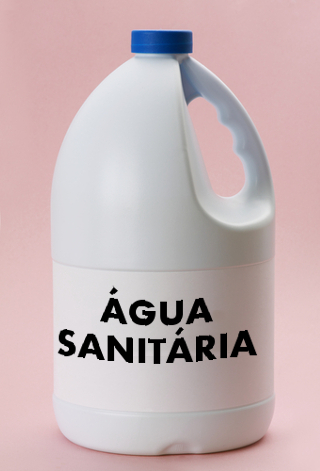 A embalagem da água sanitária é sempre opaca para evitar sua decomposição pela luz