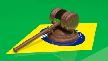 As privatizações ocorreram no Brasil durante a década de 1990, quando vários leilões de empresas públicas foram realizados