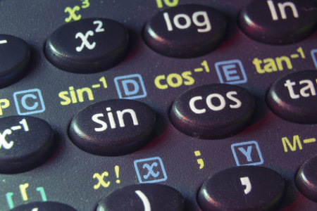 As relações trigonométricas seno e cosseno podem auxiliar na resolução de equações trigonométricas