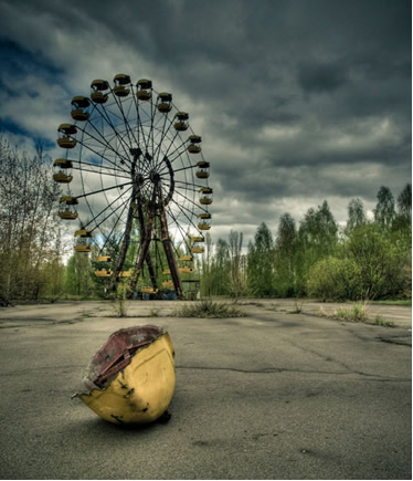 A região ao redor da usina onde ocorreu o acidente de Chernobyl continuará contaminada pela radiação por muitas décadas