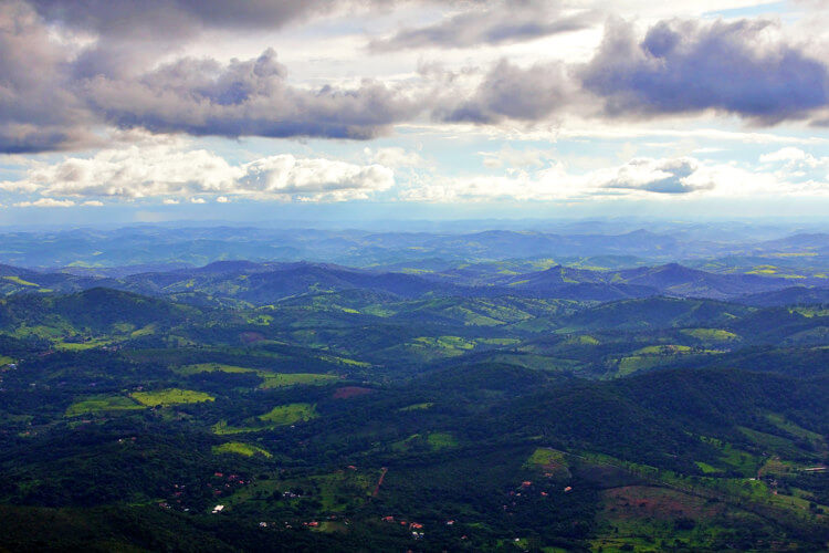 Brumadinho Brumadinho, região metropolitana de Belo Horizonte, foi gravemente afetada após o rompimento de uma barragem da Vale.