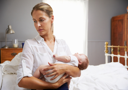 A depressão pós-parto pode ser prejudicial tanto para a mãe quanto para o bebê.