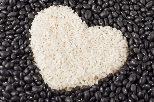 O arroz com feijão é uma combinação bastante nutritiva