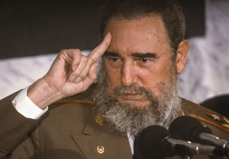 Fidel Castro Fidel Castro, líder da Revolução Cubana, governou o país caribenho entre 1959 e 2008.*
