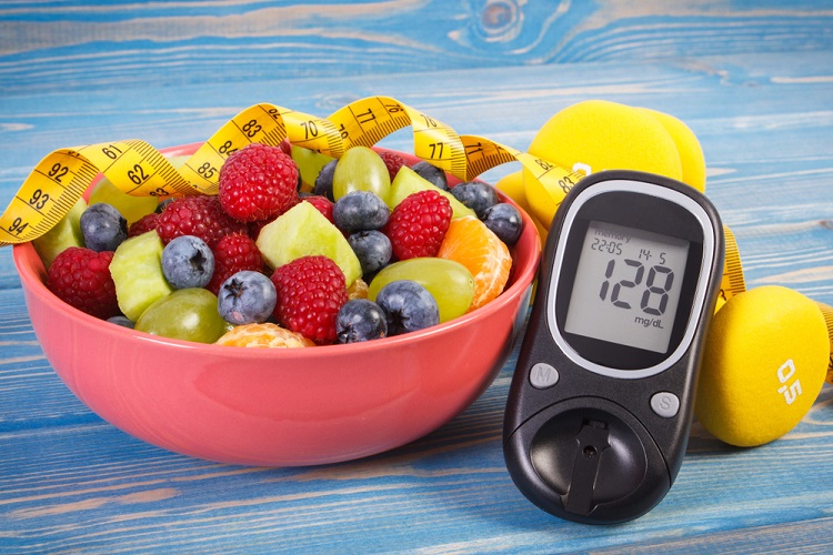 Uma alimentação saudável garante níveis de glicose adequados no sangue.